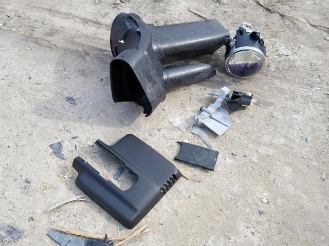 1G11D5RR9DF109740 - 2013 CHEVROLET MALIBU 1LT 红色 照片 9