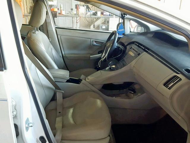 JTDKN3DU8A5160477 - 2010 TOYOTA PRIUS WHITE photo 5