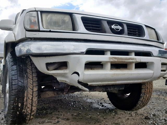 1N6ED27Y5YC318480 - 2000 NISSAN FRONTIER C WHITE photo 9