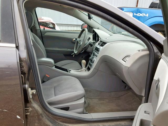 1G1ZB5EBXAF299710 - 2010 CHEVROLET MALIBU LS GRAY photo 5