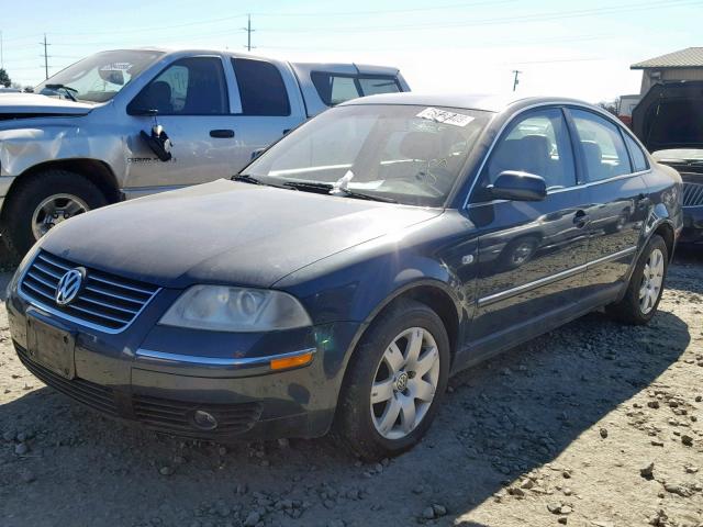 WVWTH63B81P199054 - 2001 VOLKSWAGEN PASSAT GLX GRAY photo 2