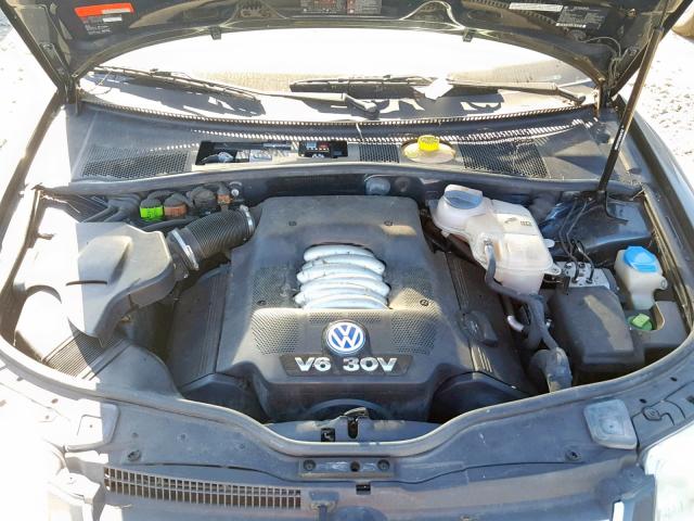 WVWTH63B81P199054 - 2001 VOLKSWAGEN PASSAT GLX GRAY photo 7