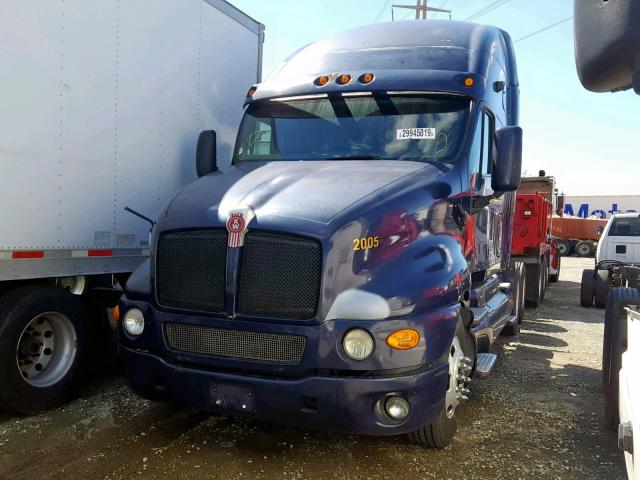 1XKTDB9X68J227278 - 2008 KENWORTH CONSTRUCTI BLUE photo 2