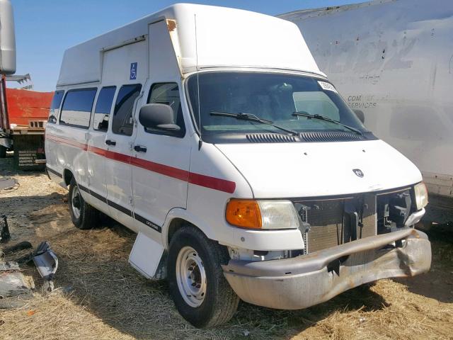 2B7LB31Z22K130126 - 2002 DODGE RAM VAN B3 WHITE photo 1