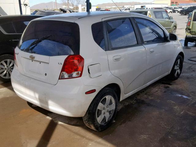 KL1TD66668B084784 - 2008 CHEVROLET AVEO BASE Ақ фото 4