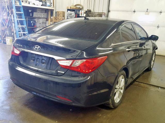 5NPEC4AC4BH080387 - 2011 HYUNDAI SONATA SE BLACK photo 4