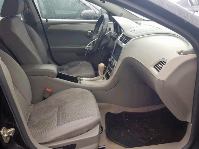 1G1ZB5E13BF281218 - 2011 CHEVROLET MALIBU LS შავი ფოტო 5