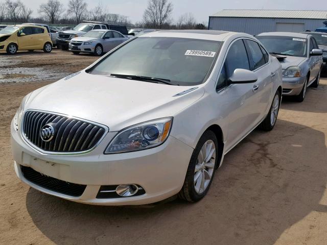 1G4PT5SVXE4179655 - 2014 BUICK VERANO PRE WHITE photo 2