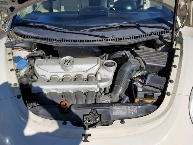 3VWRG31C97M509330 - 2007 VOLKSWAGEN NEW BEETLE კრემისფერი ფოტო 7