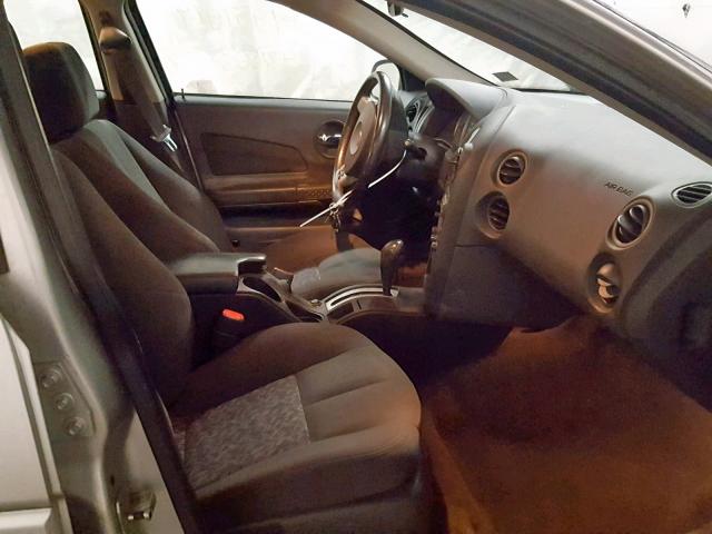 2G2WS522X41141754 - 2004 PONTIAC GRAND PRIX SILVER photo 5