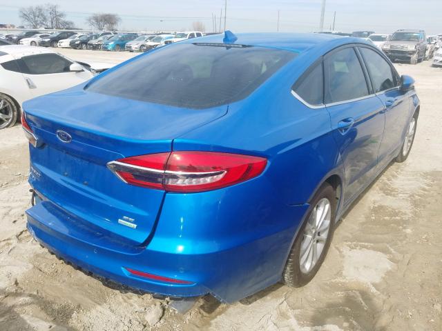 3FA6P0HD0KR282582 - 2019 FORD FUSION SE  photo 4