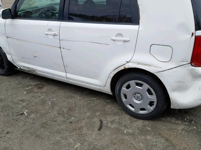 JTLZE4FE1A1109666 - 2010 TOYOTA SCION XB 白色 照片 9