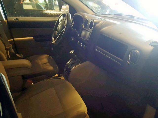 1J4NF1FB5BD136553 - 2011 JEEP COMPASS SP Графитовый фото 5