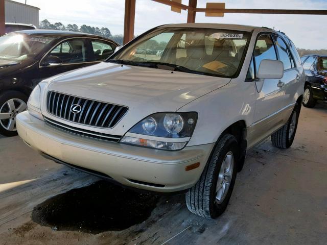 JT6GF10UXX0028895 - 1999 LEXUS RX 300 WHITE photo 2