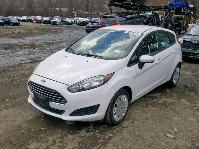 3FADP4TJ4FM149547 - 2015 FORD FIESTA S WHITE photo 2