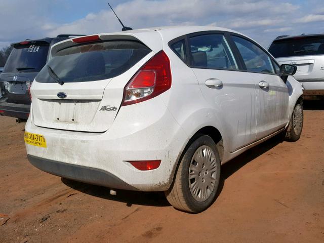 3FADP4TJ2FM222012 - 2015 FORD FIESTA S WHITE photo 4