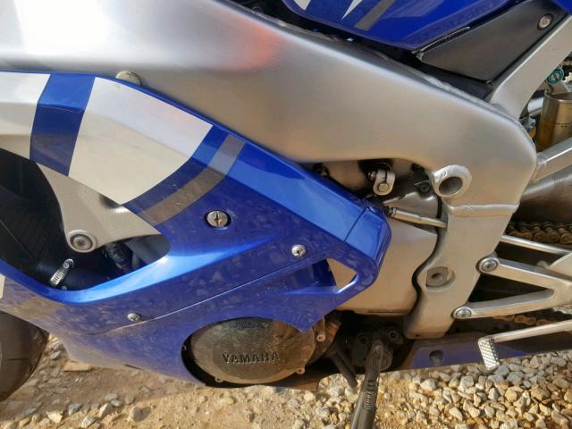 JYARN05E01A008331 - 2001 YAMAHA YZFR1 BLUE photo 7