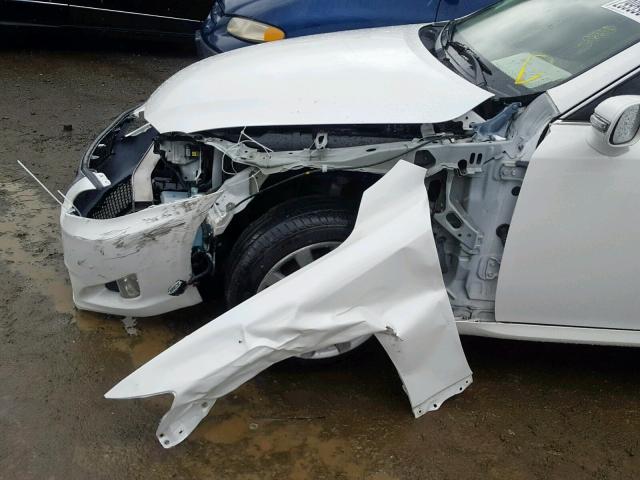 JTHBF5C27A2095744 - 2010 LEXUS IS 250 WHITE photo 9