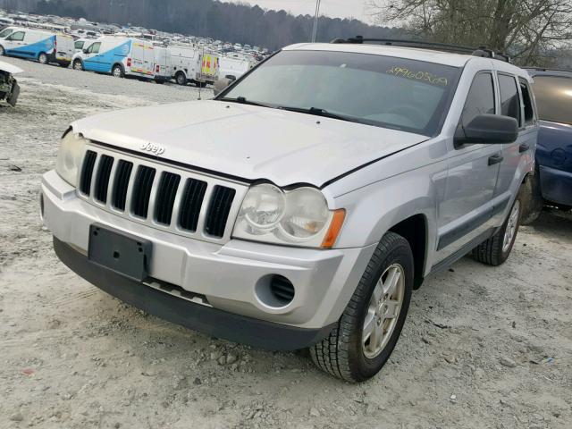 1J4GR48K66C284656 - 2006 JEEP GRAND CHER SILVER photo 2