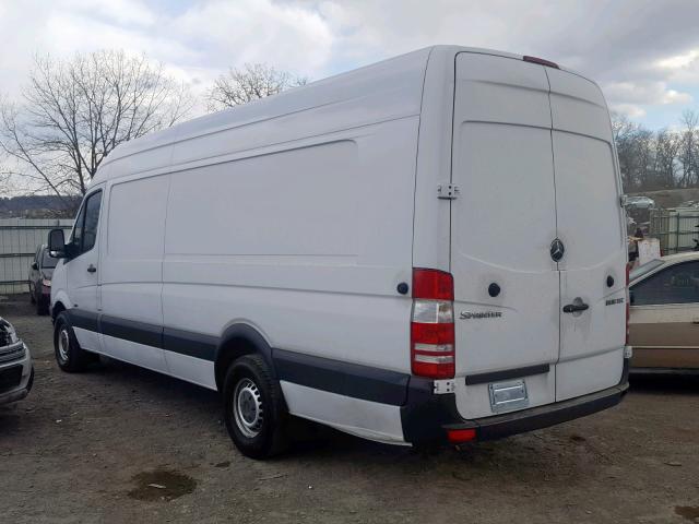 WD3PE8CC7D5770221 - 2013 MERCEDES-BENZ SPRINTER 2 WHITE photo 3