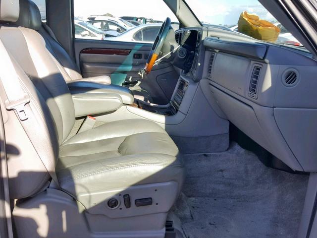 1GYEK63N43R164162 - 2003 CADILLAC ESCALADE L WHITE photo 5