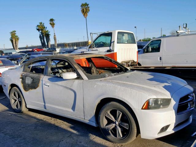 2C3CDXHG9DH512454 - 2013 DODGE CHARGER SX WHITE photo 1