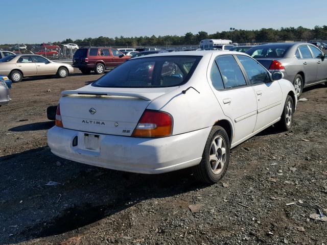 1N4DL01D8WC166760 - 1998 NISSAN ALTIMA XE WHITE photo 4