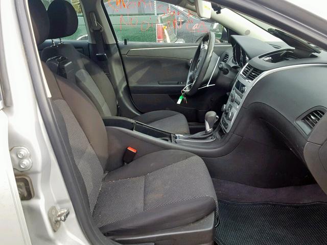 1G1ZC5E00CF245170 - 2012 CHEVROLET MALIBU 1LT SILVER photo 5