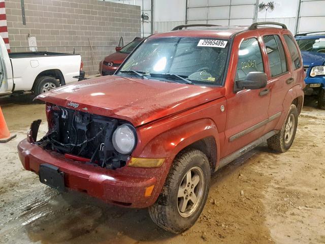 1J4GL38KX5W649705 - 2005 JEEP LIBERTY RE RED photo 2