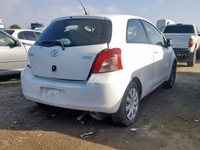 JTDJT923875123842 - 2007 TOYOTA YARIS WHITE photo 4