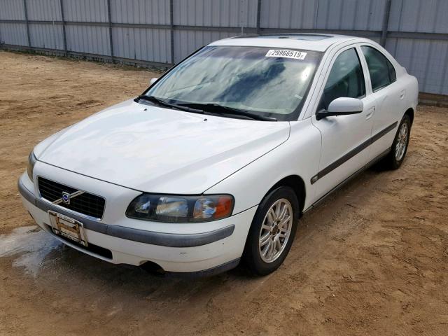 YV1RS61T542388523 - 2004 VOLVO S60 WHITE photo 2