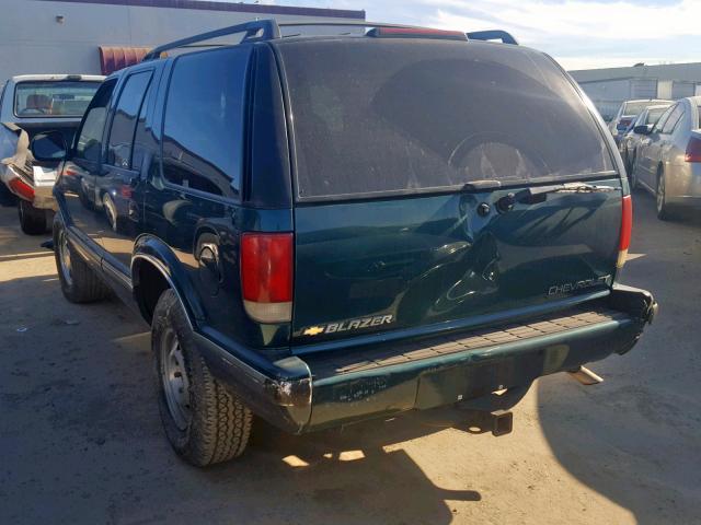 1GNDT13W6T2222007 - 1996 CHEVROLET BLAZER GREEN photo 3