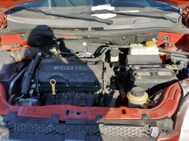 KL1TD5DE6AB122797 - 2010 CHEVROLET AVEO LS RED photo 7