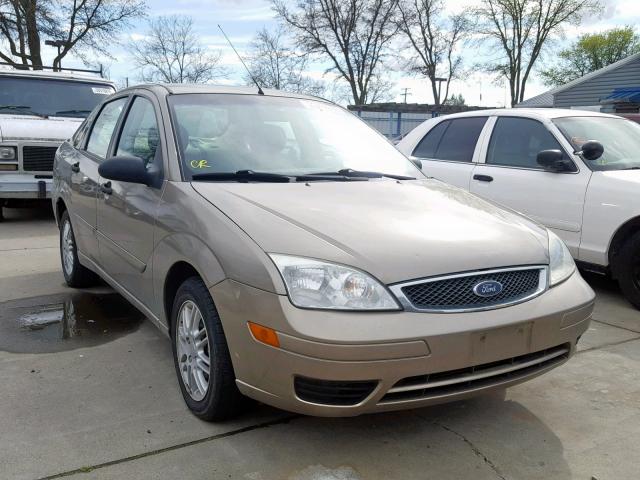 1FAFP34N65W224400 - 2005 FORD FOCUS ZX4 TAN photo 1