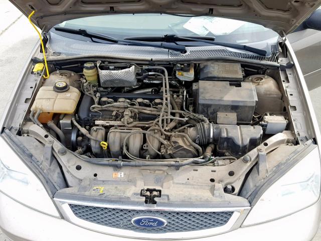 1FAFP34N65W224400 - 2005 FORD FOCUS ZX4 TAN photo 7