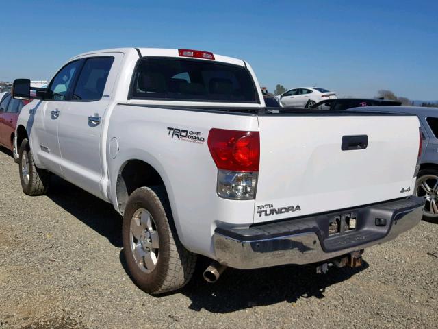 5TFDV58148X041442 - 2008 TOYOTA TUNDRA CRE WHITE photo 3