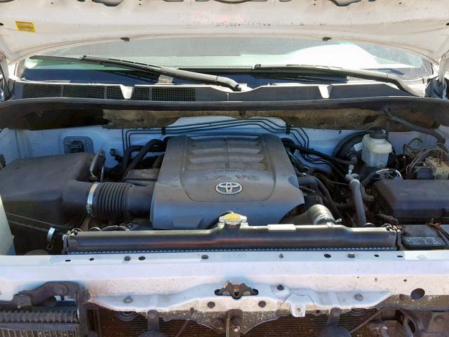 5TFDV58148X041442 - 2008 TOYOTA TUNDRA CRE WHITE photo 7