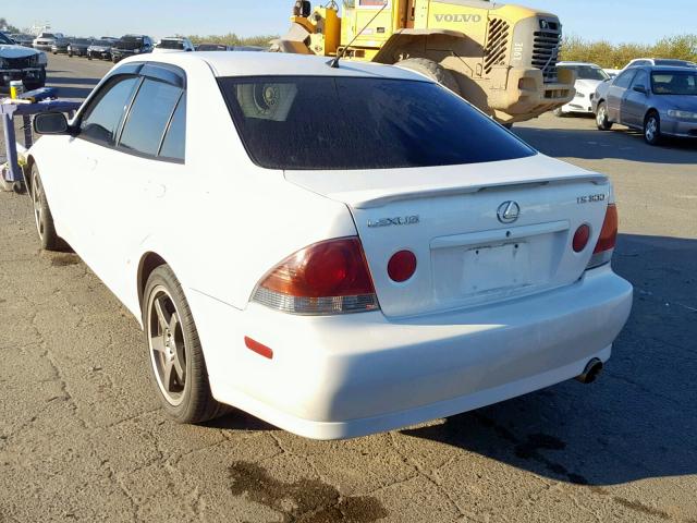 JTHBD192040092450 - 2004 LEXUS IS 300 WHITE photo 3