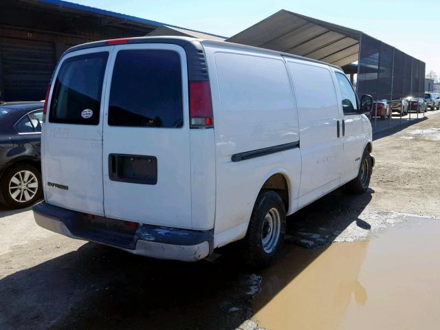 1GCFG15W021242017 - 2002 CHEVROLET EXPRESS G1 WHITE photo 4