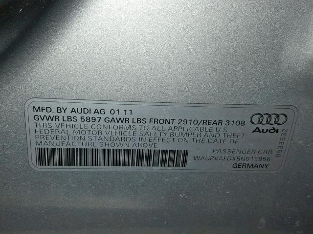 WAURVAFDXBN015956 - 2011 AUDI A8 L QUATT SILVER photo 10