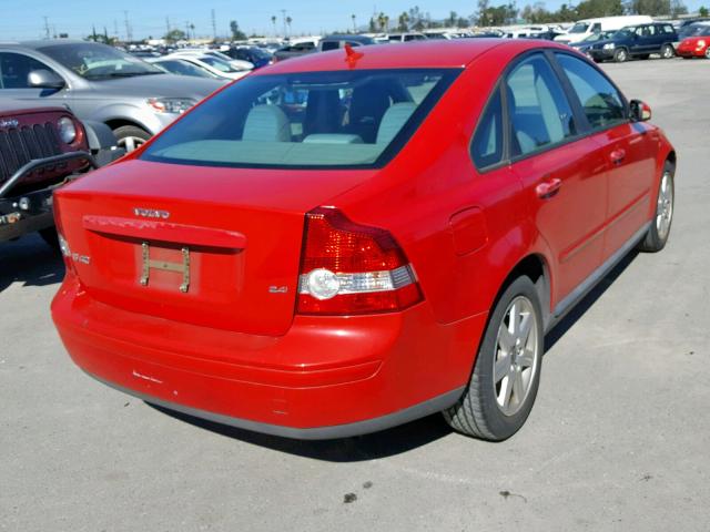 YV1MS382942006144 - 2004 VOLVO S40 2.4I RED photo 4