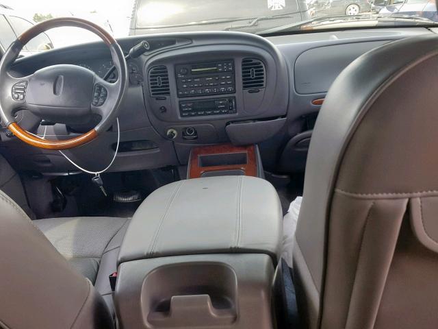 5LMEU27A7YLJ27545 - 2000 LINCOLN NAVIGATOR Gümüş foto 9