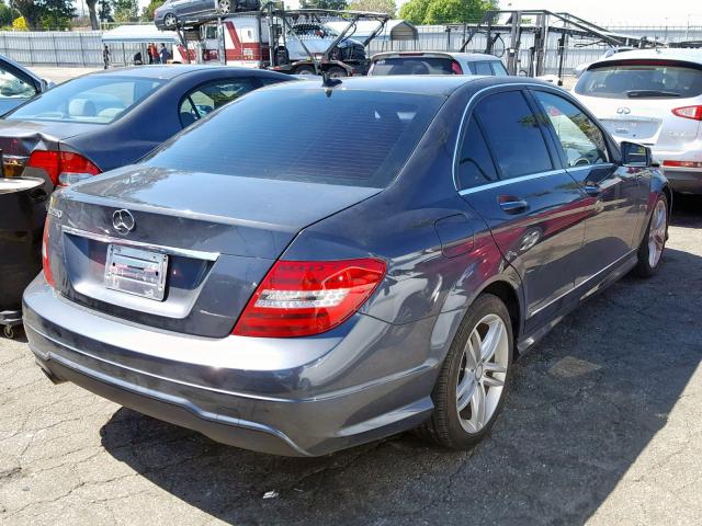 WDDGF4HB1DR271330 - 2013 MERCEDES-BENZ C 250 GRAY photo 4