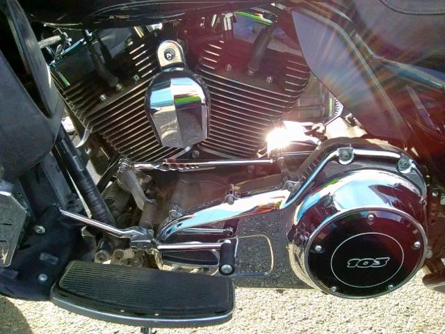 1HD1FCM37FB641991 - 2015 HARLEY-DAVIDSON FLHTCU ULT BLACK photo 9