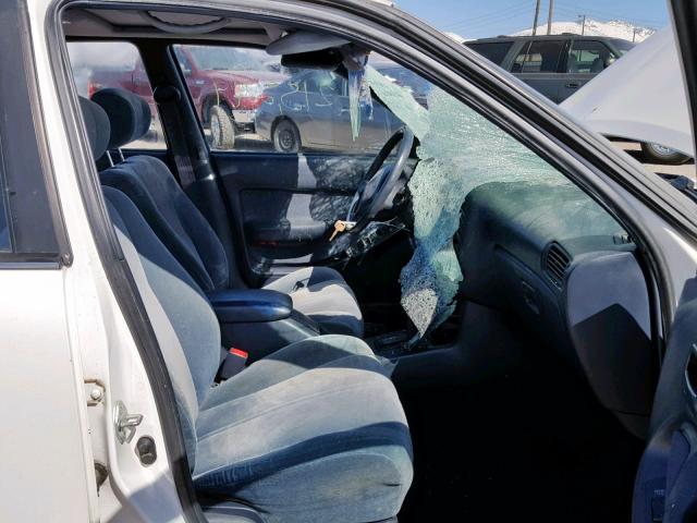 JT2VK13E5P0169074 - 1993 TOYOTA CAMRY XLE WHITE photo 5