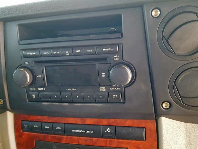 1J8HG58N26C106302 - 2006 JEEP COMMANDER SILVER photo 9