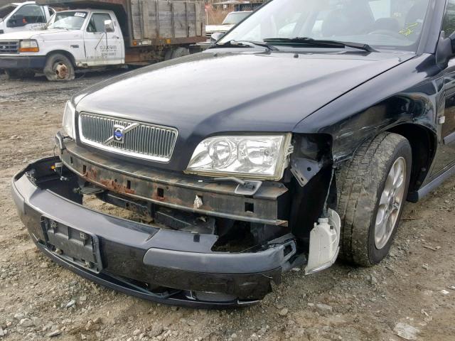 YV1VS29562F829725 - 2002 VOLVO S40 1.9T BLACK photo 9