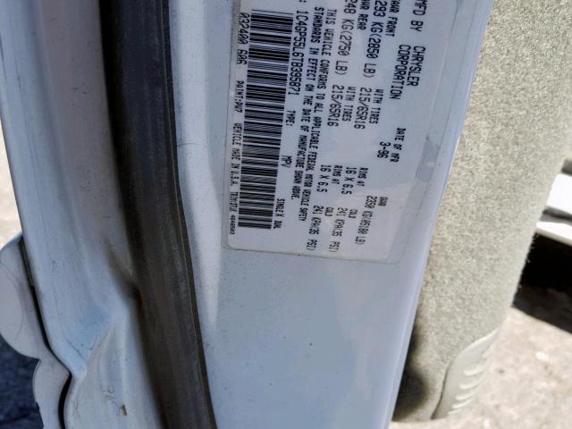 1C4GP55L6TB395871 - 1996 CHRYSLER TOWN & CNT WHITE photo 10