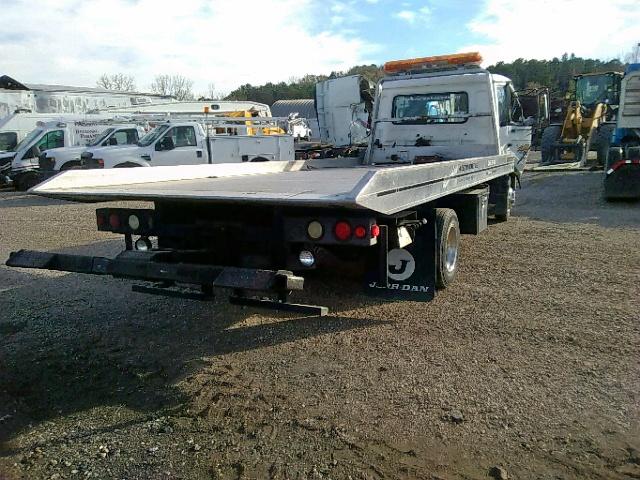 JNAMA20H5VGF60147 - 1997 NISSAN DIESEL UD1800 WHITE photo 4