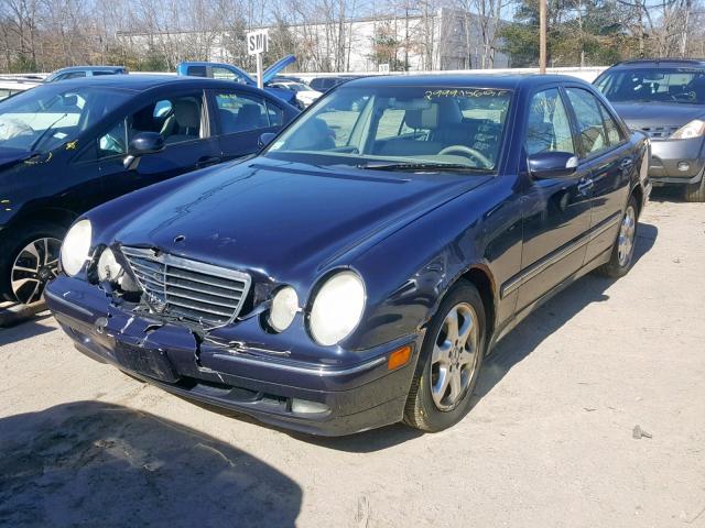 WDBJF65J92B490421 - 2002 MERCEDES-BENZ E 320 BLUE photo 2